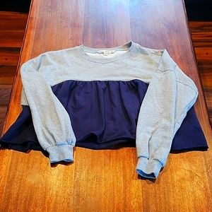 Womens, Vanilla Star size Medium baby doll, cropped and flowy sweatshirt!